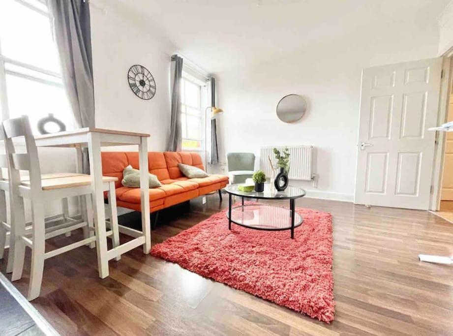Apartamento Exquisite Luxury Retreat Southampton Exterior foto